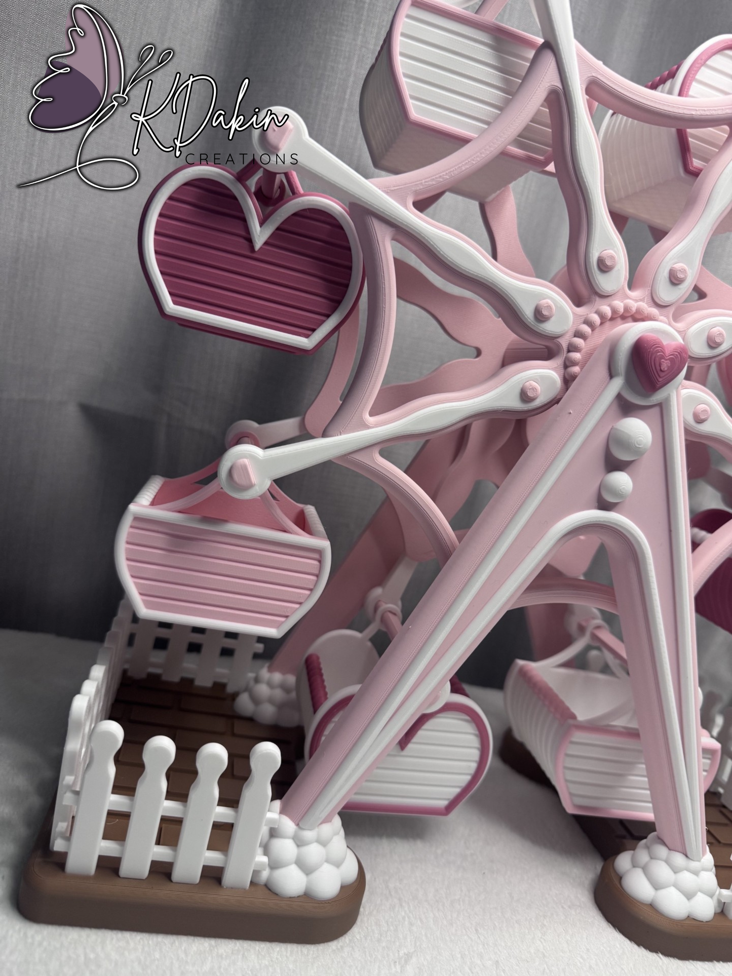 3D Printed Spinning Ferris Wheel