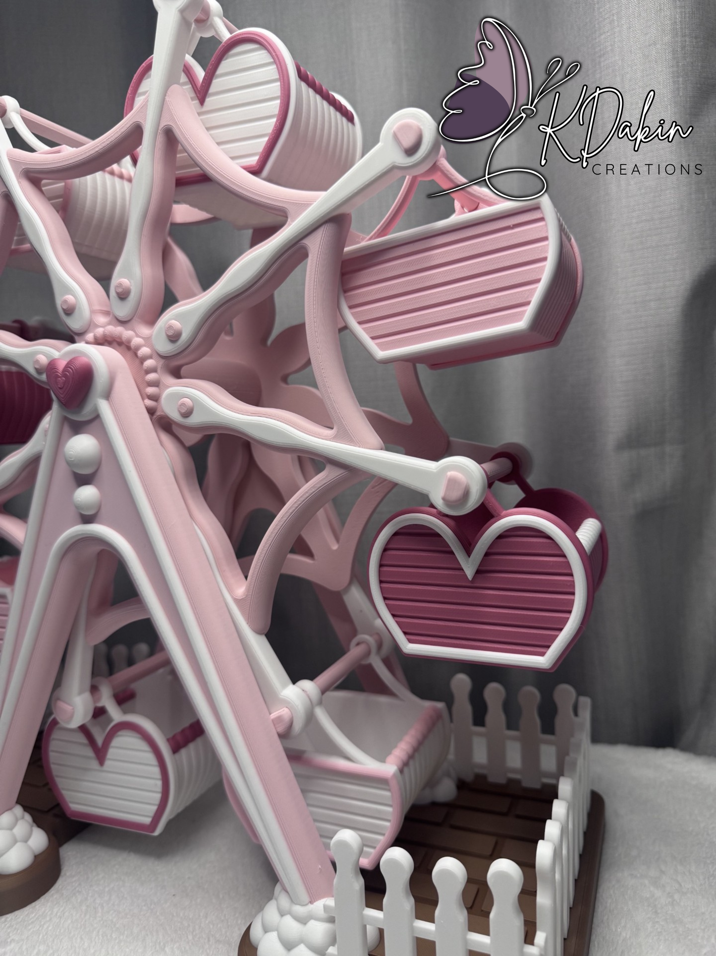 3D Printed Spinning Ferris Wheel