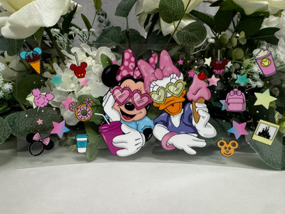 Minnie & Daisy Summer