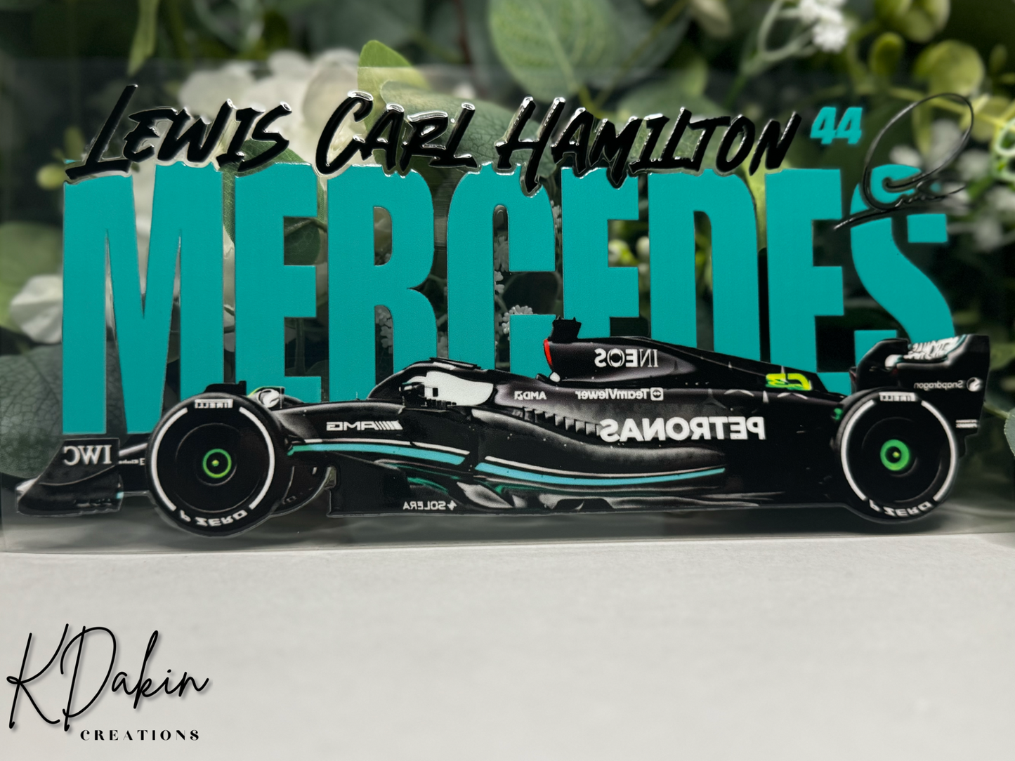 F1- Lewis