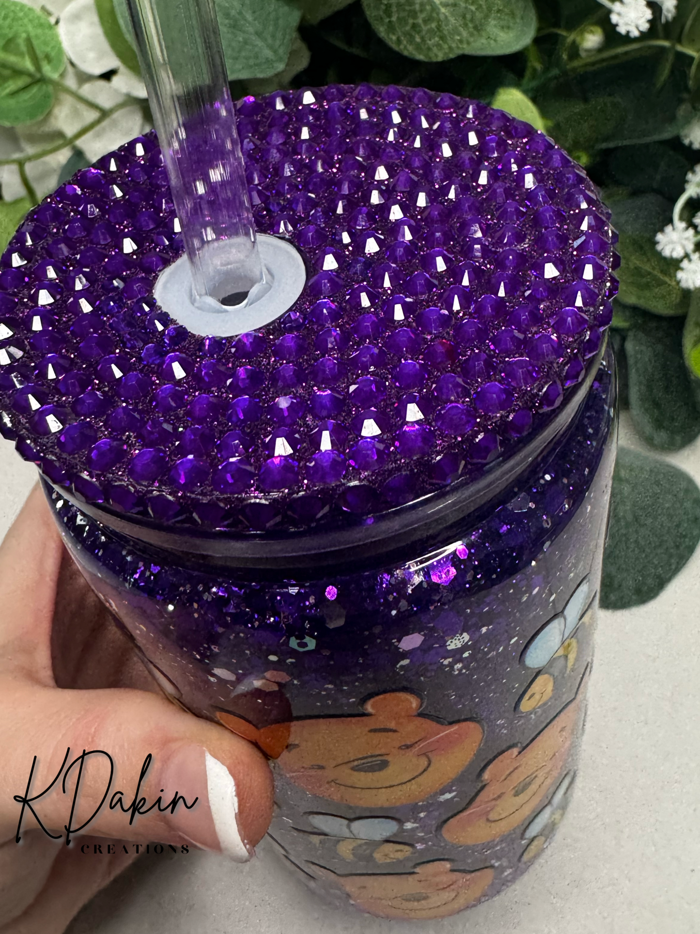 Winnie the pooh Snow globe 16oz